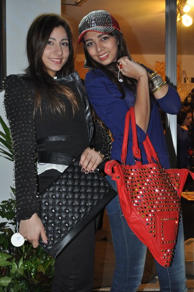 S ladies boutique Opening